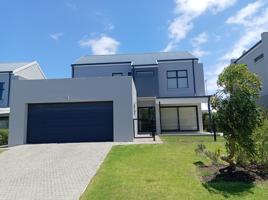 To Let 3 Bedroom Property for Rent in Kraaibosch Park Western Cape